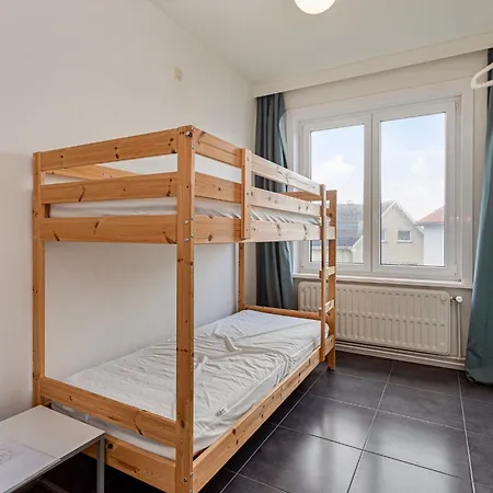Manalou 1ev Apartment *